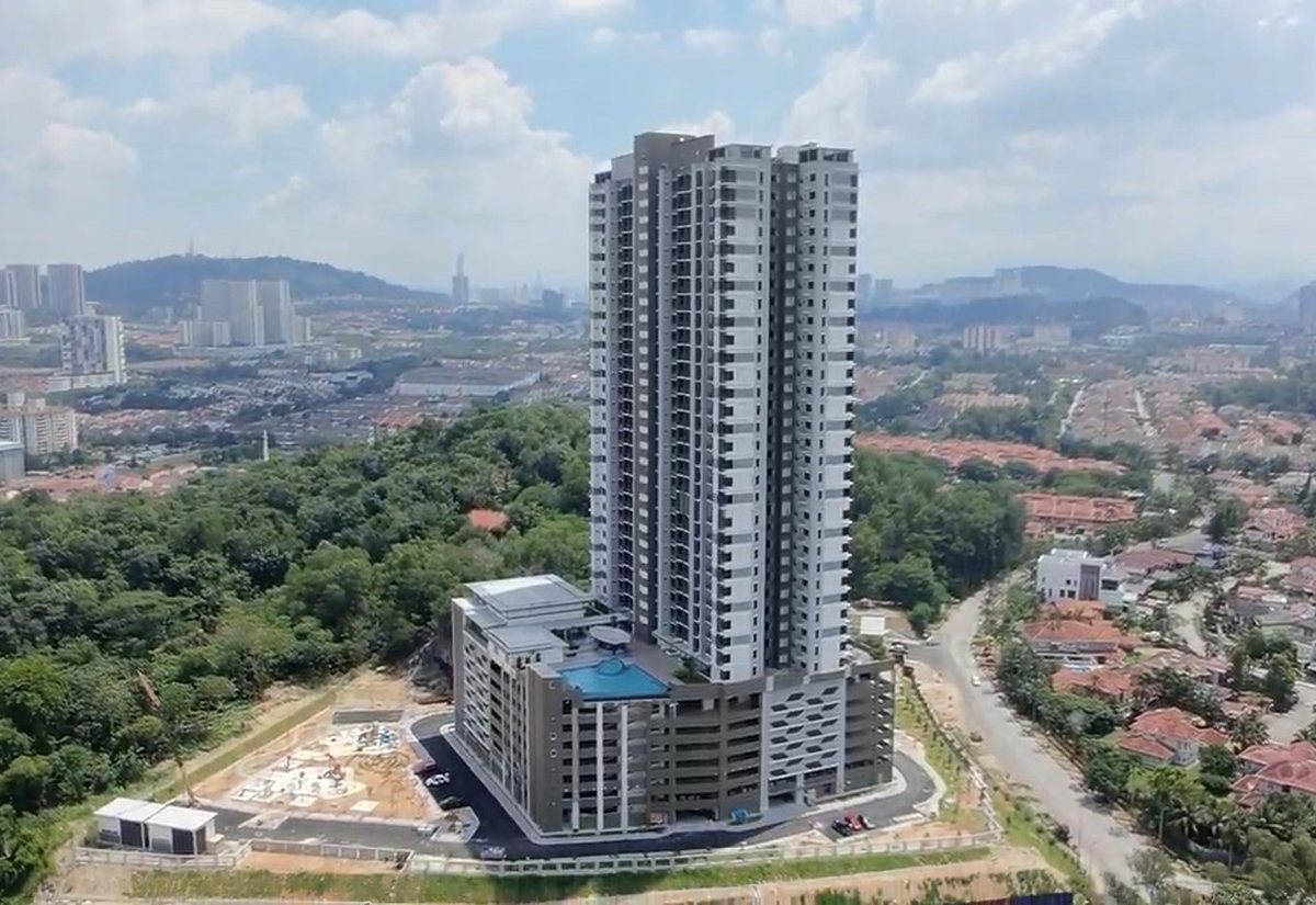 Dedaun Residensi, Bandar Tun Hussein Onn